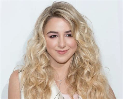 chloe zalukaj|chloe lukasiak 2024.